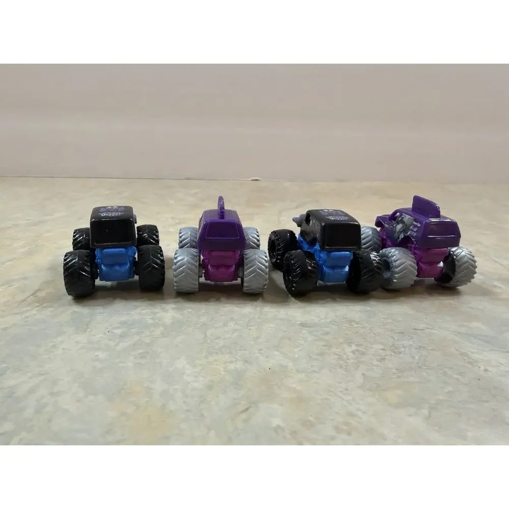 Monster Jam Mini 1:87 Lot of 4 Son-Uva Digger Great Clips Mohawk Warrior